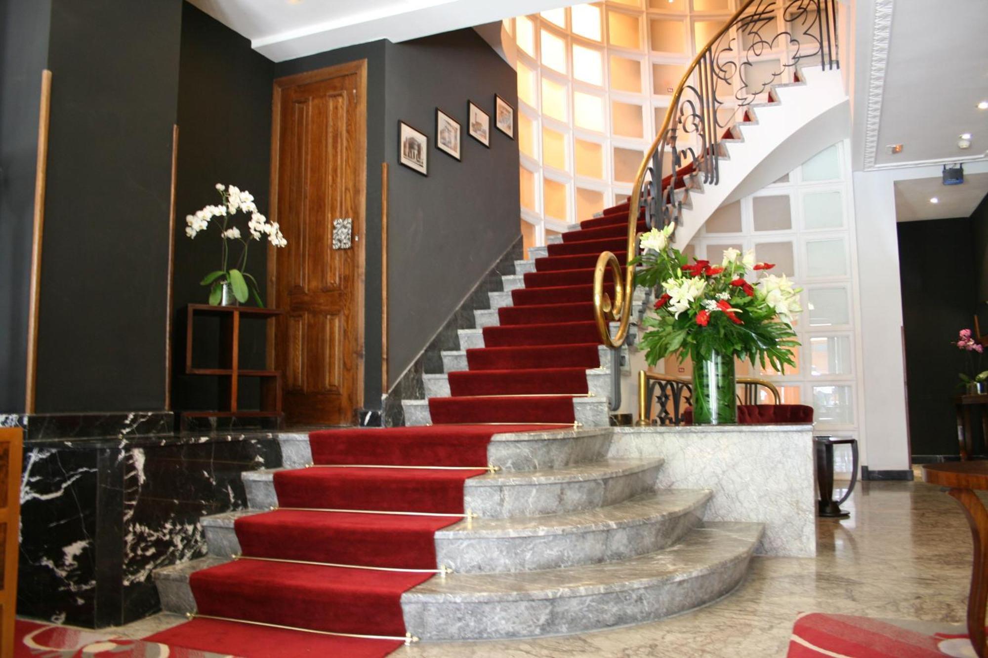 โฮเต็ลแอนด์สปา เลอ ดอจ Hotel คาซาบลังกา ภายนอก รูปภาพ
